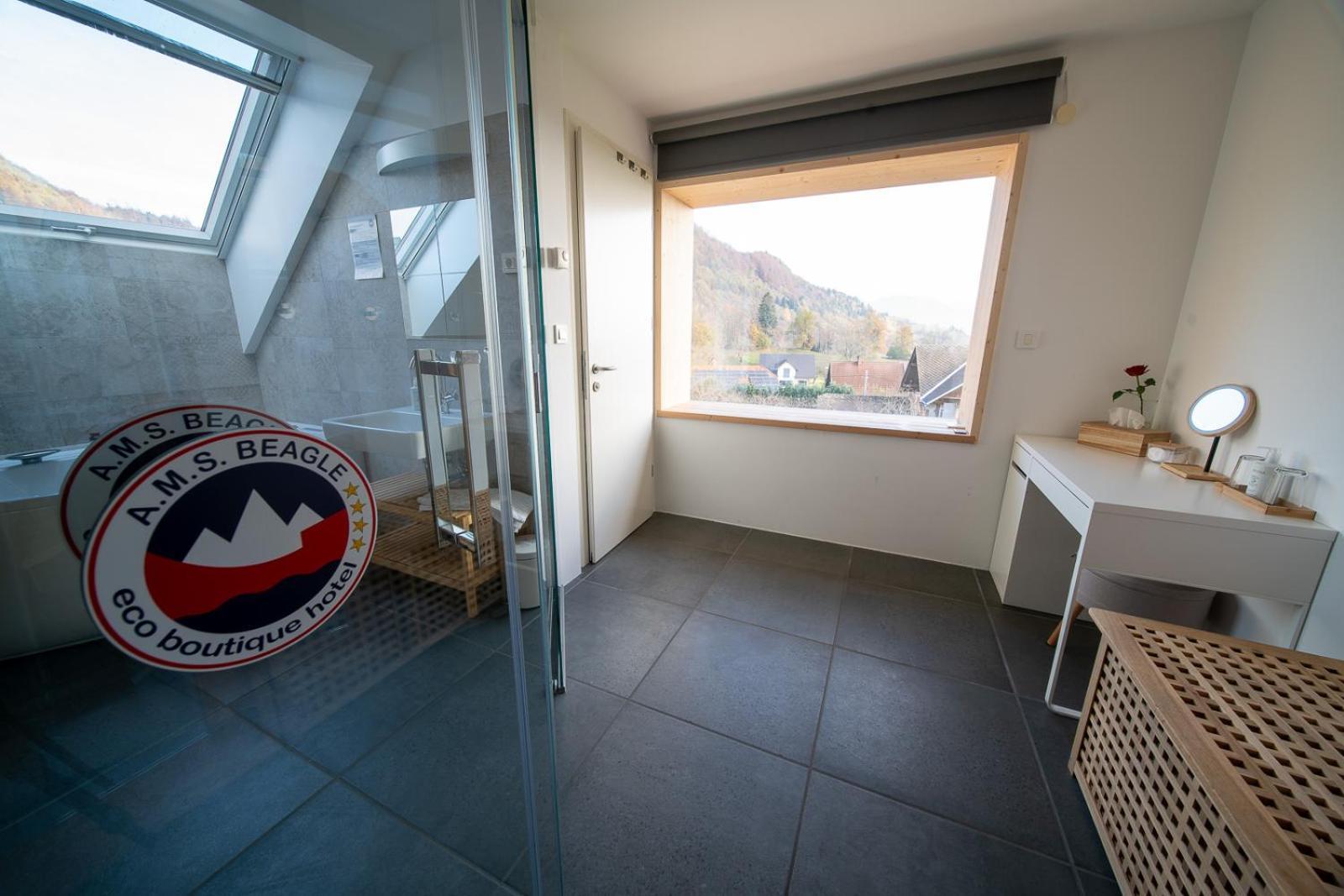 Eco Boutique Hotel Ams Beagle Bled Bagian luar foto