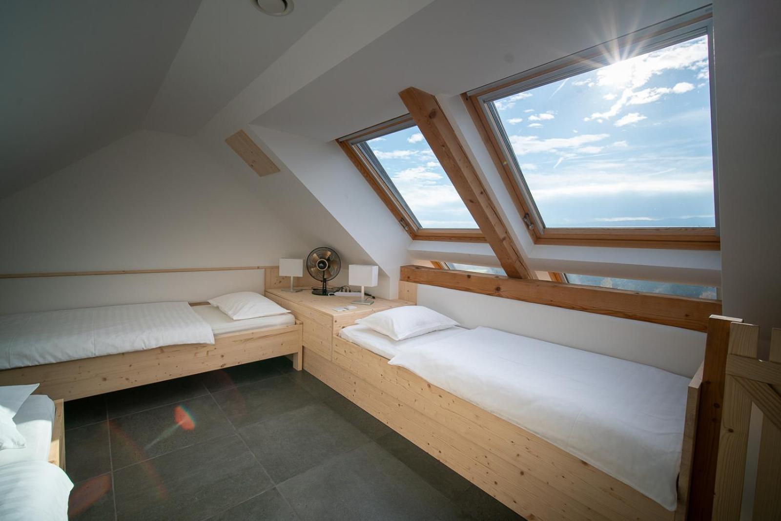 Eco Boutique Hotel Ams Beagle Bled Bagian luar foto