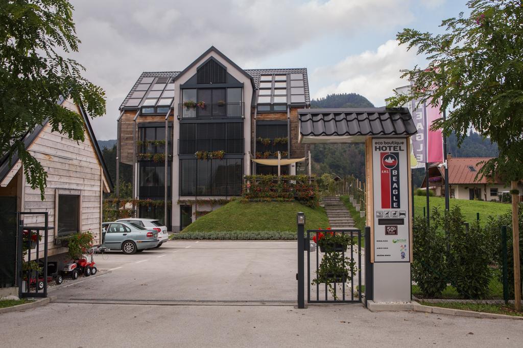 Eco Boutique Hotel Ams Beagle Bled Bagian luar foto